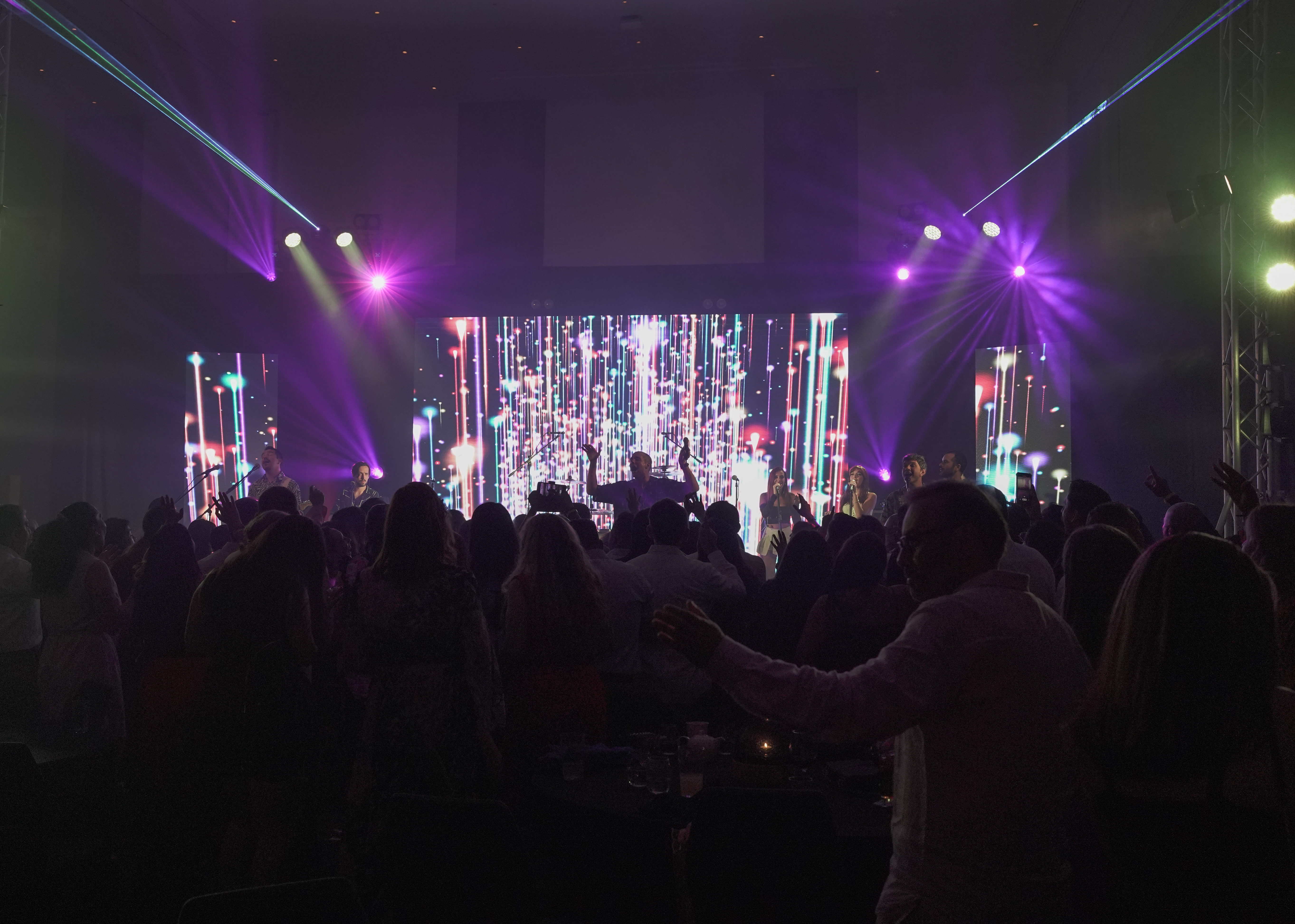 Corporate Show 4